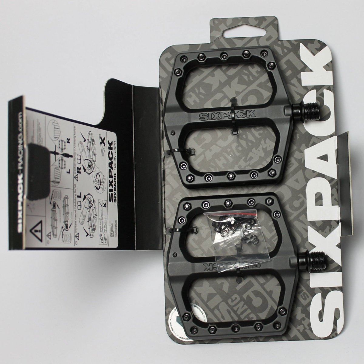 Sixpack Menace 3.0 Pedale Stealth Black - RAAAD.de