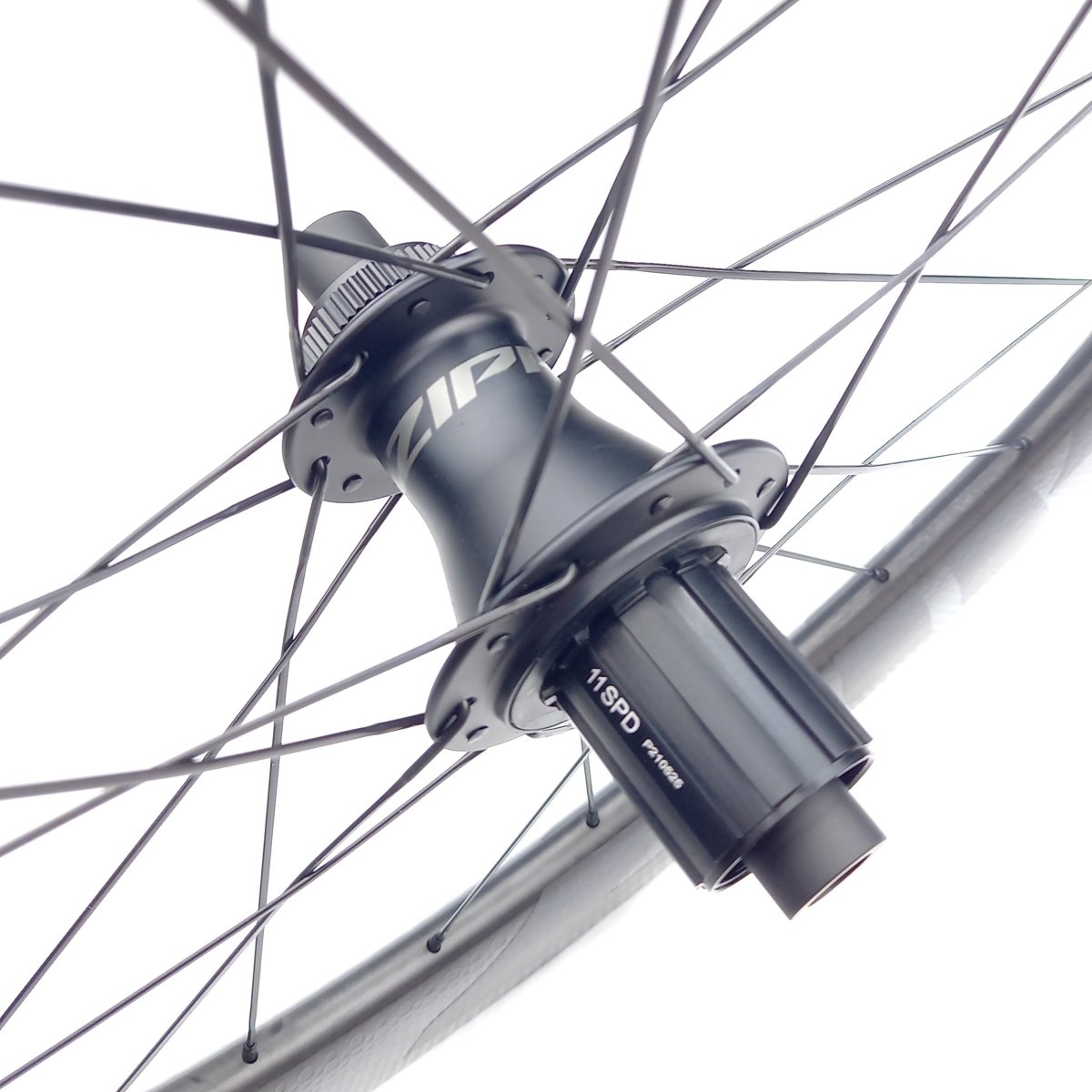 ZIPP Hinterrad Carbon 808 FIRECREST Disc Clincher Shimano HG - RAAAD.de