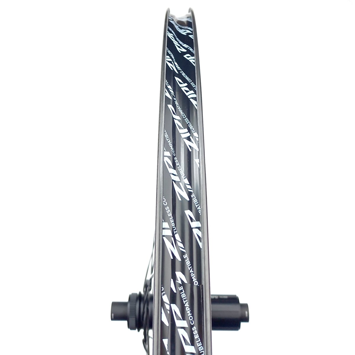 ZIPP Hinterrad Carbon 808 FIRECREST Disc Clincher Shimano HG - RAAAD.de