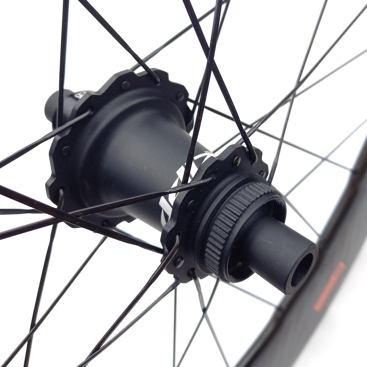 ZIPP Hinterrad Carbon 858 NSW Disc Tubeless SRAM XDR - RAAAD.de
