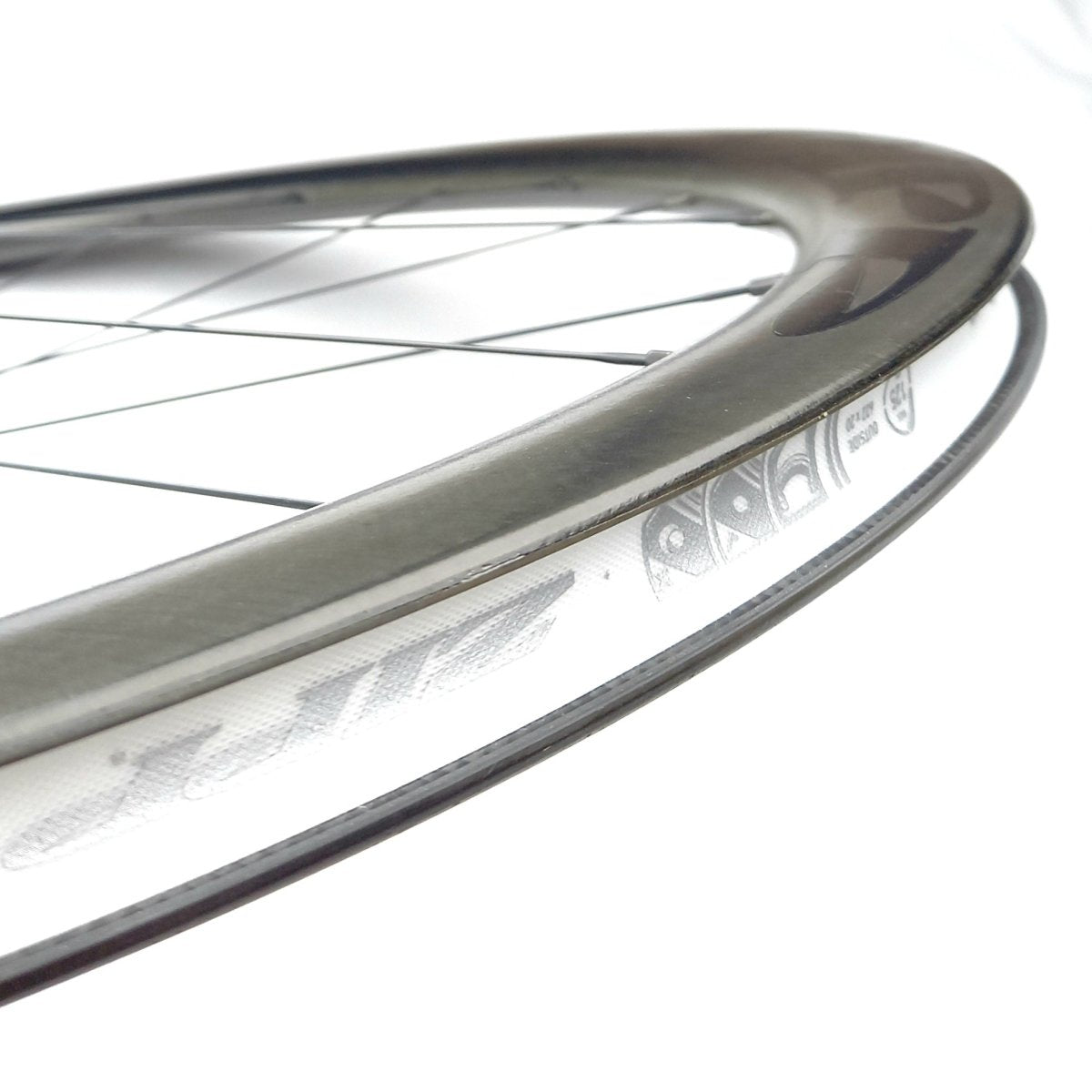 ZIPP Hinterrad Carbon 302 Disc Clincher - RAAAD.de