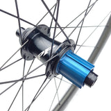 ZIPP Hinterrad Carbon 302 Disc Clincher - RAAAD.de